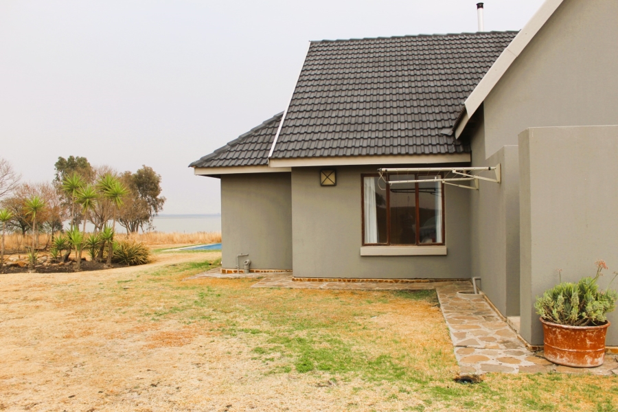4 Bedroom Property for Sale in Metsimaholo Free State